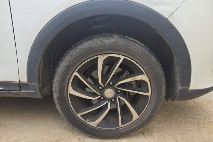 Used Zotye T300 2018 1.5L CVT Luxury Model Right Front Wheel Hub