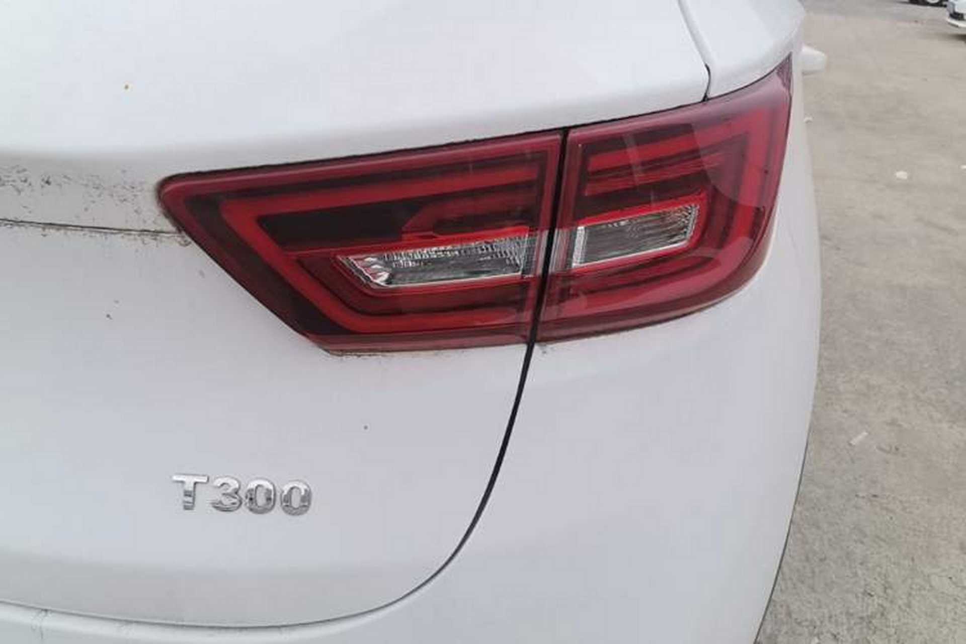 Used Zotye T300 2018 1.5L CVT Deluxe Model Right Rear Taillight