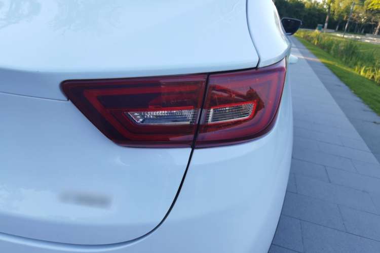 Used Zotye T300 2018 1.5L CVT Elite Model Right Rear Taillight
