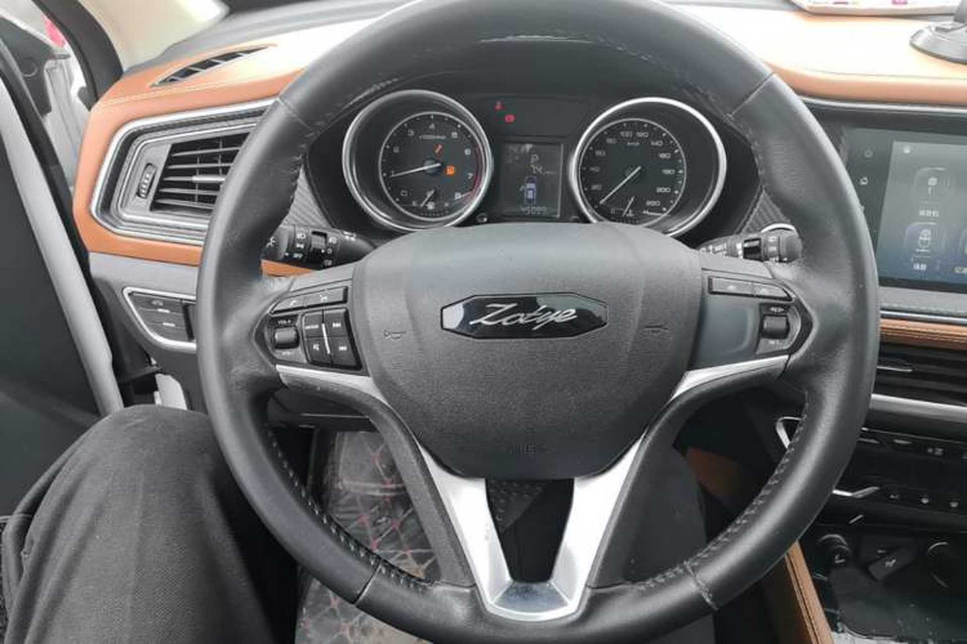 Used Zotye T300 2018 1.5L CVT Deluxe Model Steering Wheel
