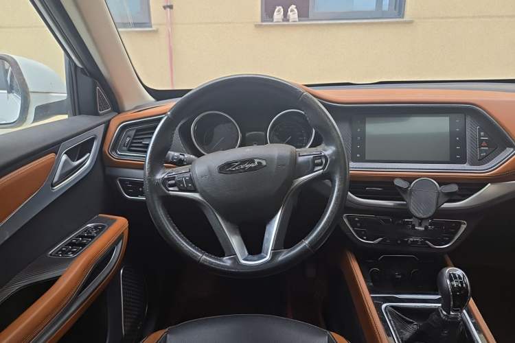 Used Zotye T300 2018 1.5L CVT Luxury Model Steering Wheel