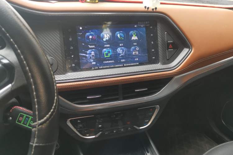 Used Zotye T300 2019 1.5L Manual "Xiao Qiang" Edition Audio And AC Panel