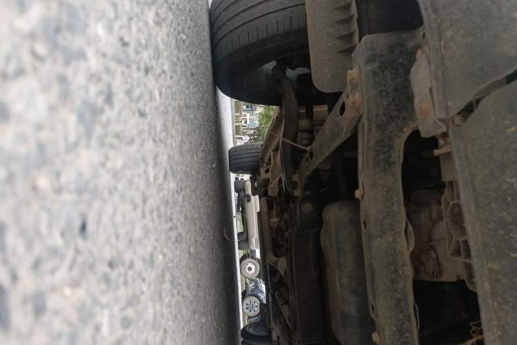 Used Zotye T300 2019 1.5L Manual "Xiao Qiang" Edition Chassis Front Right