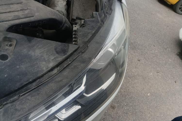 Used Zotye T300 2019 1.5L Manual "Xiao Qiang" Edition Engine Bay Left