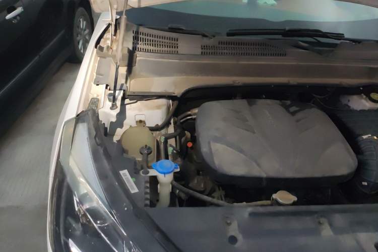 Used Zotye T300 2019 1.5L Manual "Xiao Qiang" Edition Engine Bay Right