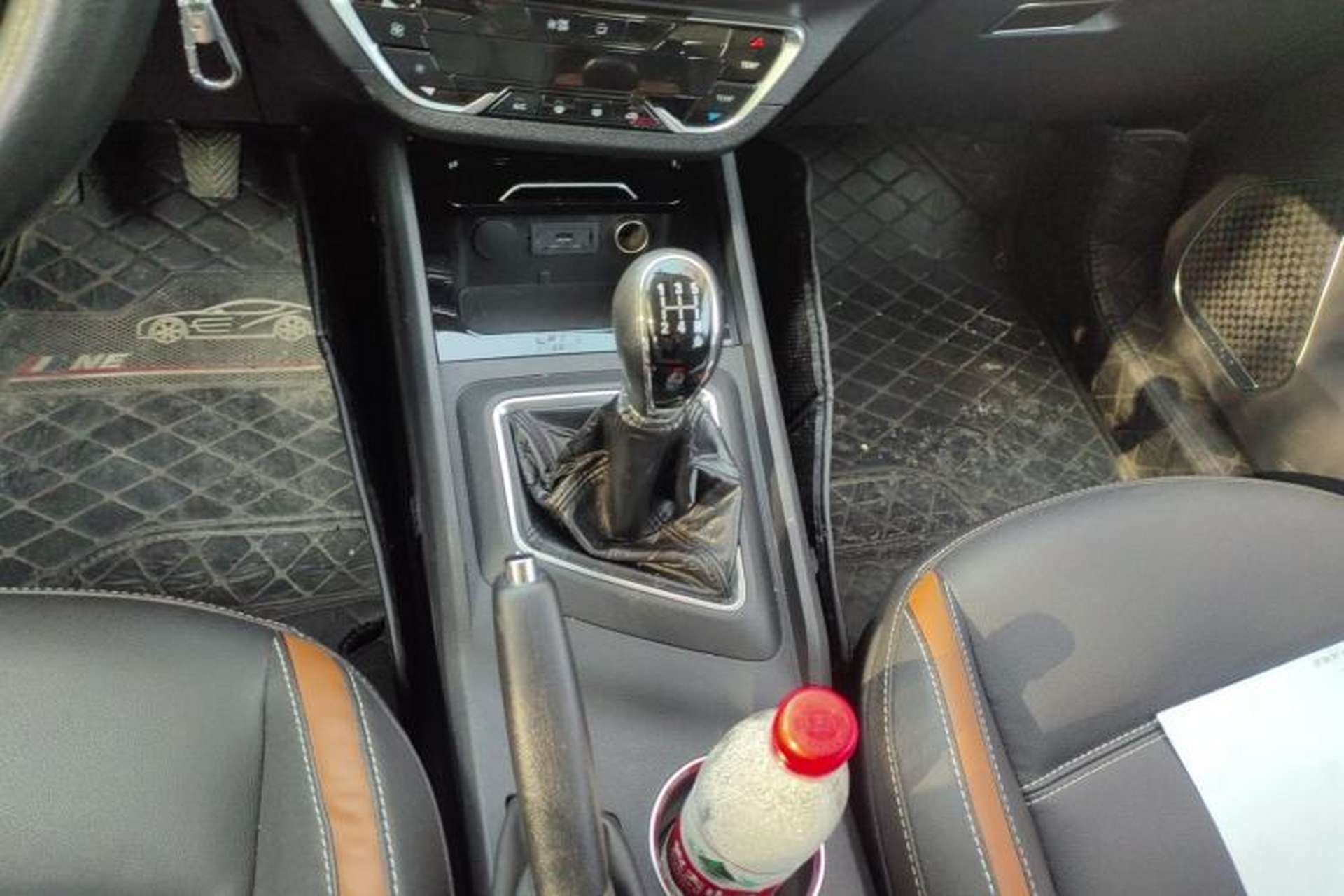 Used Zotye T300 2019 1.5L Manual "Xiao Qiang" Edition Gear Lever