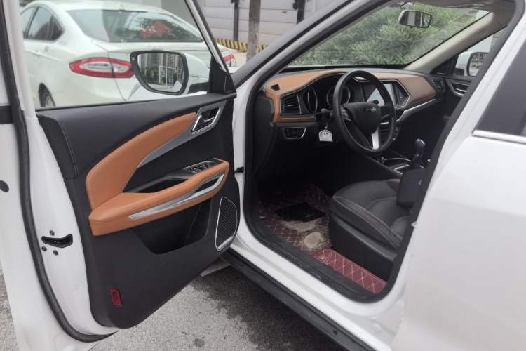 Used Zotye T300 2019 1.5L Manual "Xiao Qiang" Edition Interior 3