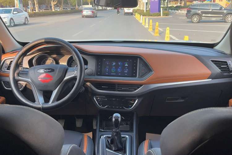 Used Zotye T300 2019 1.5L Manual "Xiao Qiang" Edition Interior 3