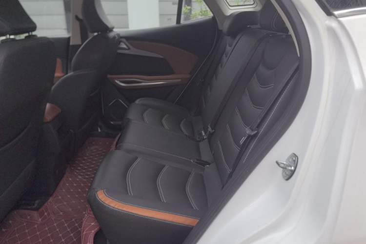 Used Zotye T300 2019 1.5L Manual "Xiao Qiang" Edition Interior 4