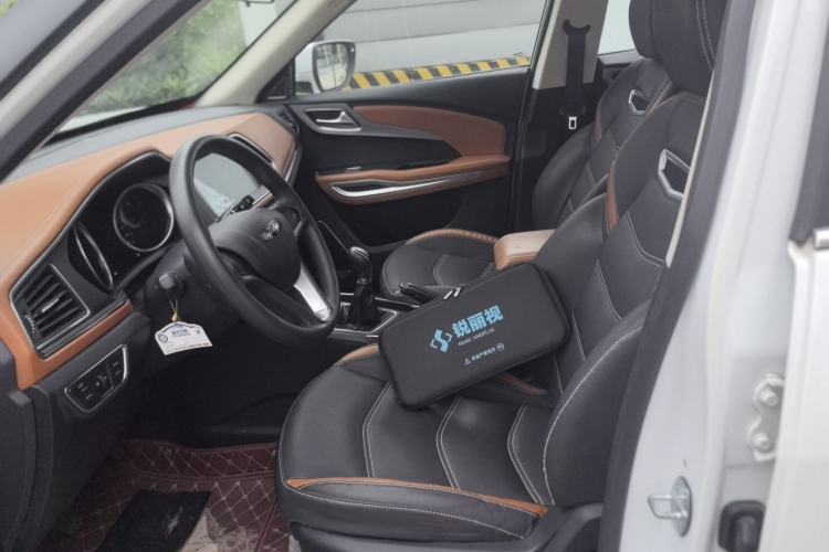 Used Zotye T300 2019 1.5L Manual "Xiao Qiang" Edition Left Front Seat