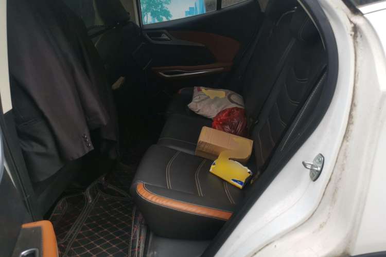 Used Zotye T300 2019 1.5L Manual "Xiao Qiang" Edition Left Rear Seat