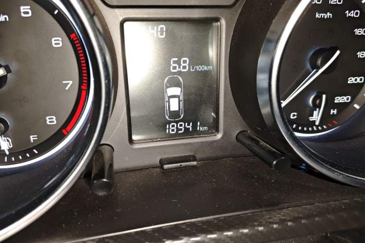 Used Zotye T300 2019 1.5L Manual "Xiao Qiang" Edition Odometer Close Up