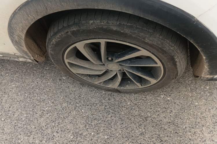 Used Zotye T300 2019 1.5L Manual "Xiao Qiang" Edition Right Front Wheel Hub