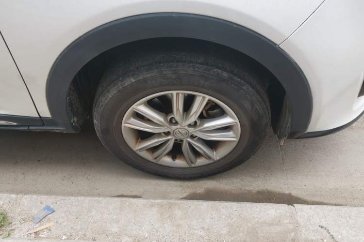 Used Zotye T300 2019 1.5L Manual "Xiao Qiang" Edition Right Front Wheel Hub