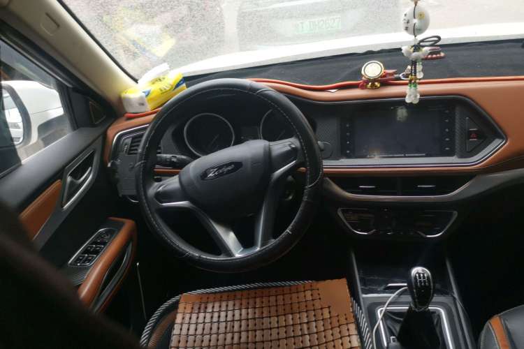 Used Zotye T300 2019 1.5L Manual "Xiao Qiang" Edition Steering Wheel