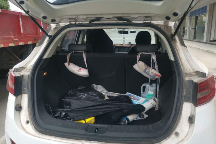 Used Zotye T300 2019 1.5L Manual "Xiao Qiang" Edition Trunk