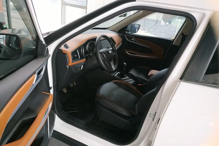 Used Zotye T300 2023 T300L 1.5L Manual Standard Edition Driver Seat