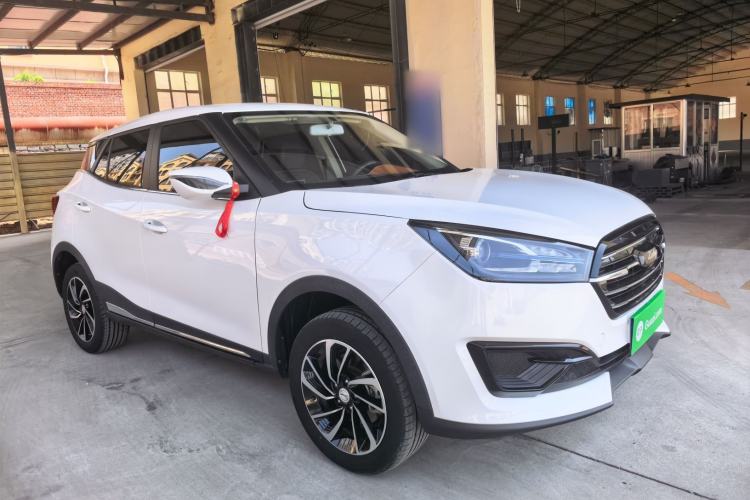 Used Zotye T300 2023 T300L 1.5L Manual Standard Edition Exterior 3