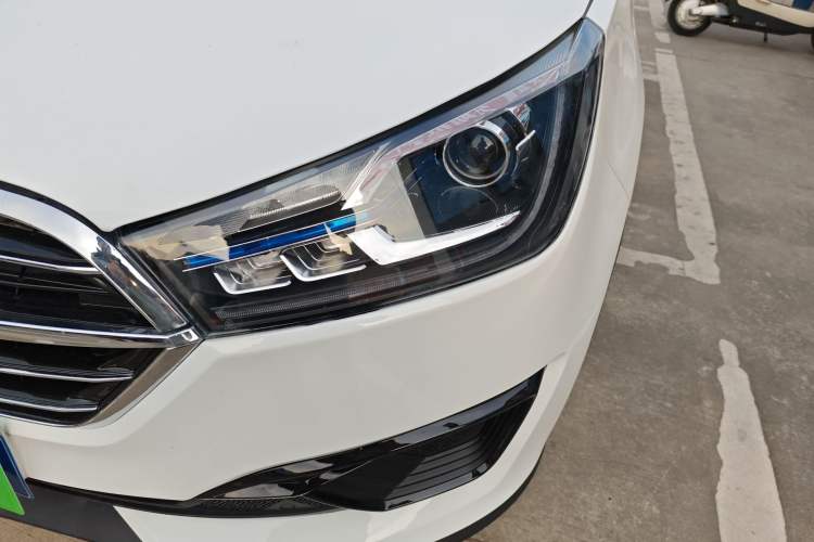 Used Zotye T300 2023 T300L 1.5L Manual Standard Edition Left Front Headlight