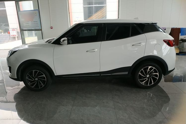 Used Zotye T300 2023 T300L 1.5L Manual Standard Edition Left Side
