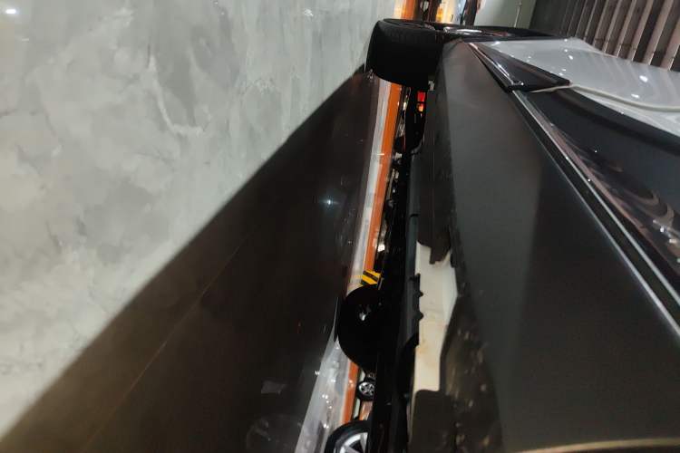Used Zotye T300 2023 T300L 1.5L Manual Standard Edition Left Side Sill