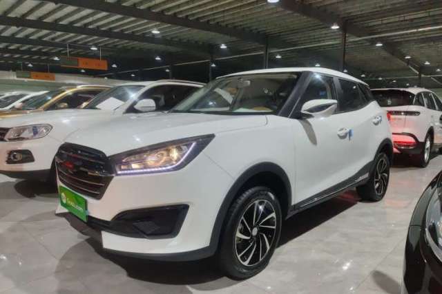 Used Zotye T300 2023 T300L 1.5L Manual Standard Edition