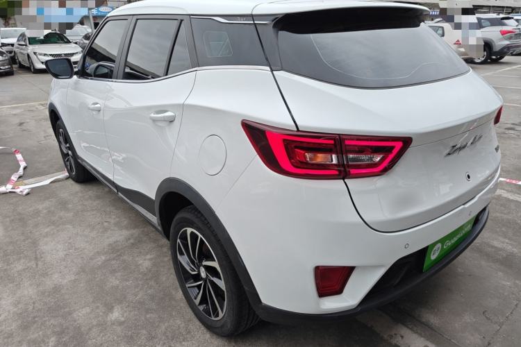 Used Zotye T300 2023 T300L 1.5L Manual Standard Edition Rear Left 45 Deg