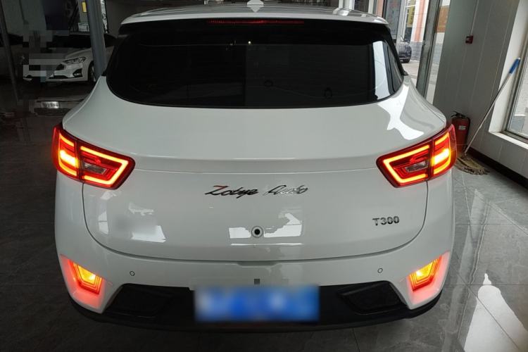 Used Zotye T300 2023 T300L 1.5L Manual Standard Edition Rear