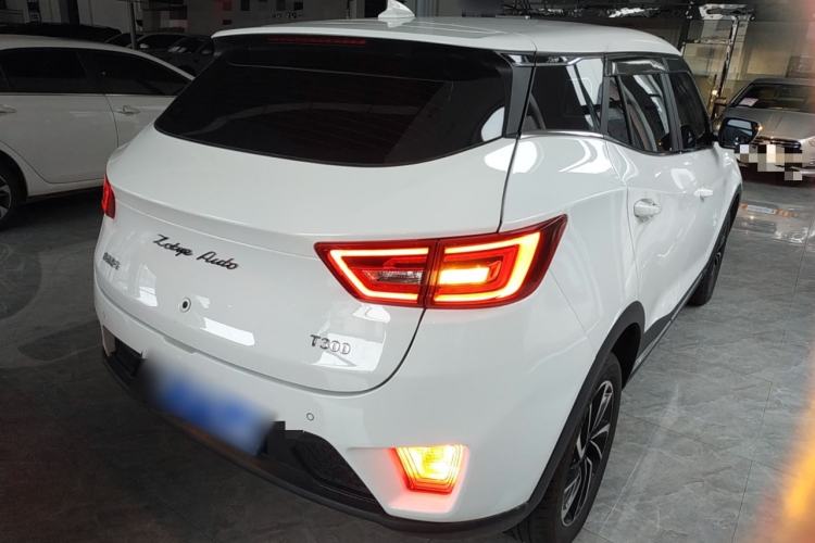 Used Zotye T300 2023 T300L 1.5L Manual Standard Edition Rear Right 45 Deg