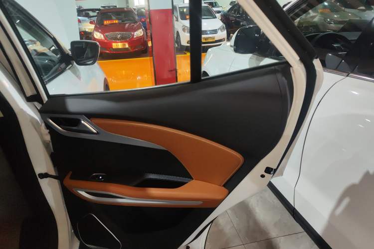 Used Zotye T300 2023 T300L 1.5L Manual Standard Edition Right Rear Door Interior