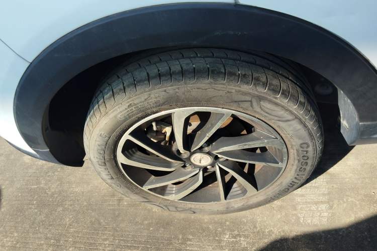 Used Zotye T300 2023 T300L 1.5L Manual Standard Edition Right Rear Wheel Hub