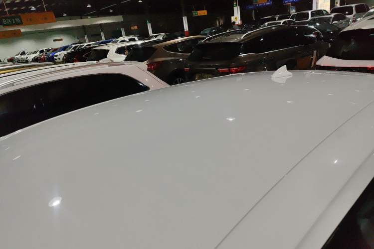 Used Zotye T300 2023 T300L 1.5L Manual Standard Edition Roof