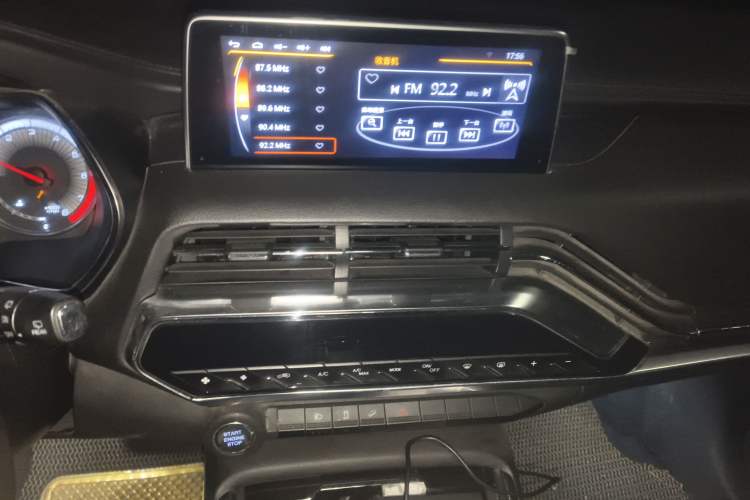 Used Zotye T500 2018 1.5T Automatic Luxury Model Audio And AC Panel