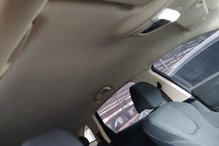 Used Zotye T500 2018 1.5T Automatic Luxury Model Headliner