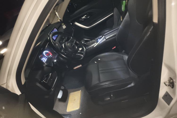 Used Zotye T500 2018 1.5T Automatic Luxury Model Left Front Seat