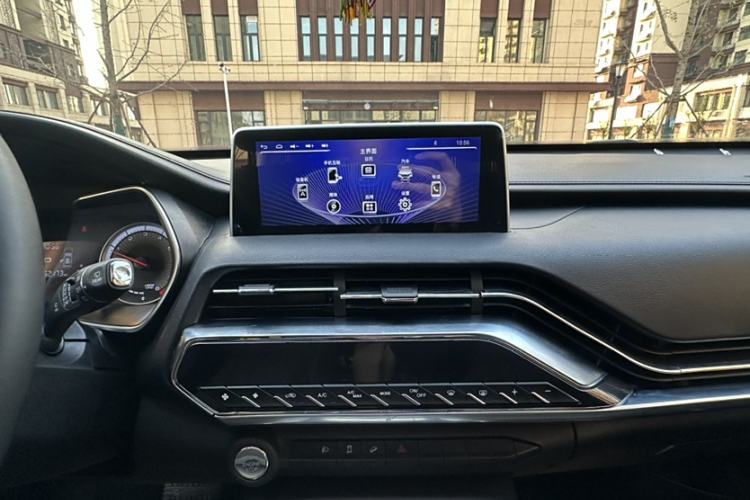 Used Zotye T500 2018 1.5T Automatic Luxury Model Audio And AC Panel