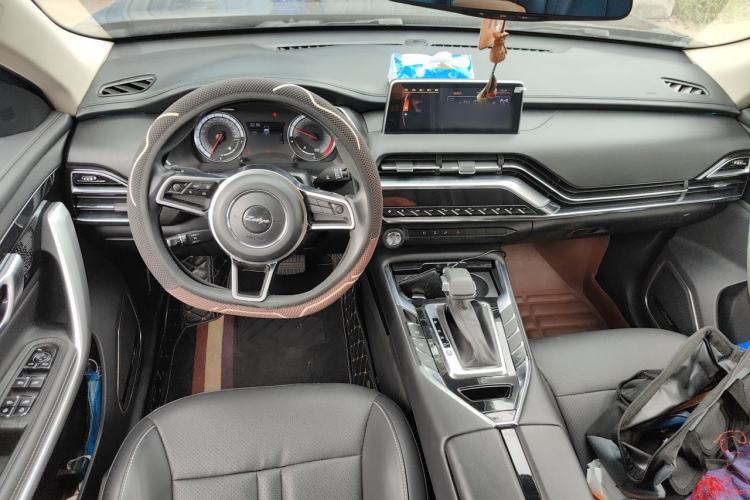 Used Zotye T500 2018 1.5T Automatic Luxury Model Center Console