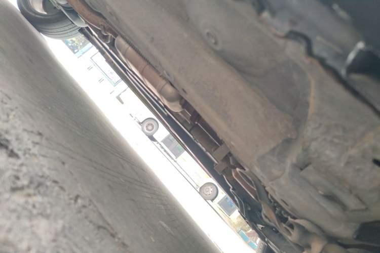 Used Zotye T500 2018 1.5T Automatic Smart Connected Prestige Model Chassis Front Right