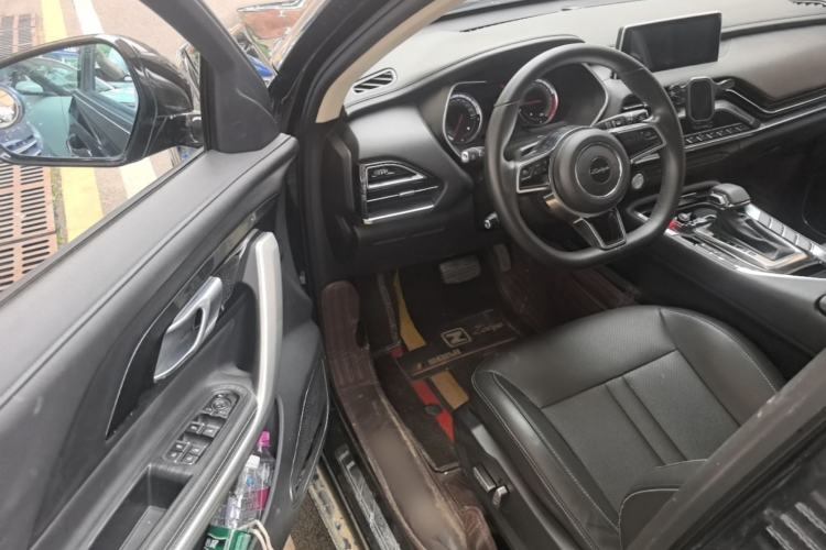 Used Zotye T500 2018 1.5T Automatic Luxury Model Driver Seat