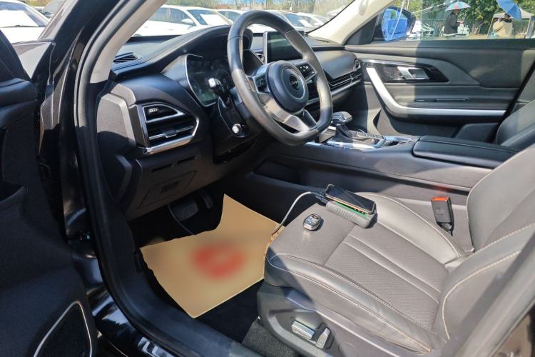 Used Zotye T500 2018 1.5T Automatic Smart Connected Prestige Model Driver Seat