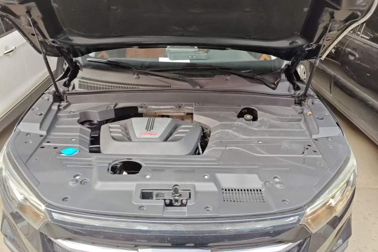 Used Zotye T500 2018 1.5T Automatic Smart Connected Prestige Model Engine Bay