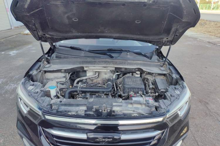 Used Zotye T500 2018 1.5T Automatic Smart Connected Prestige Model Engine Bay