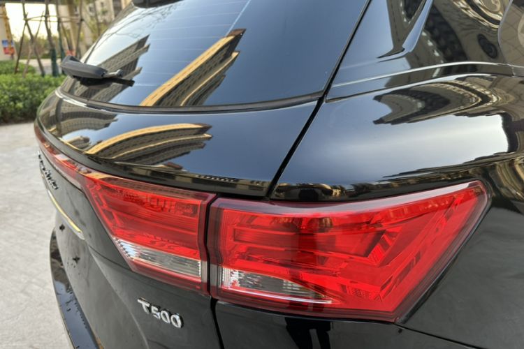 Used Zotye T500 2018 1.5T Automatic Luxury Model Exterior 7
