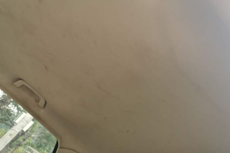 Used Zotye T500 2018 1.5T Manual Luxury Model Headliner