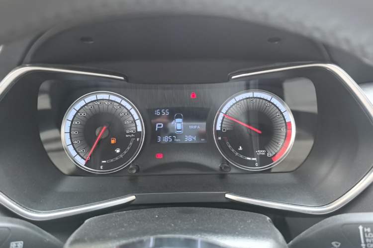 Used Zotye T500 2018 1.5T Automatic Luxury Model Instrument Cluster