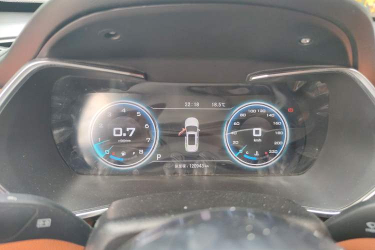 Used Zotye T500 2018 1.5T Automatic Smart Connected Prestige Model Instrument Cluster