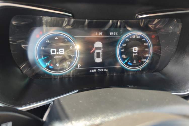 Used Zotye T500 2018 1.5T Automatic Smart Connected Prestige Model Instrument Cluster