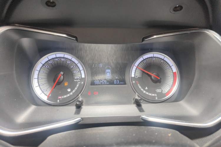 Used Zotye T500 2018 1.5T Manual Luxury Model Instrument Cluster