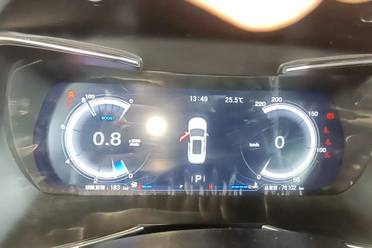 Used Zotye T500 2018 1.5T Automatic Smart Connected Prestige Model Instrument Cluster