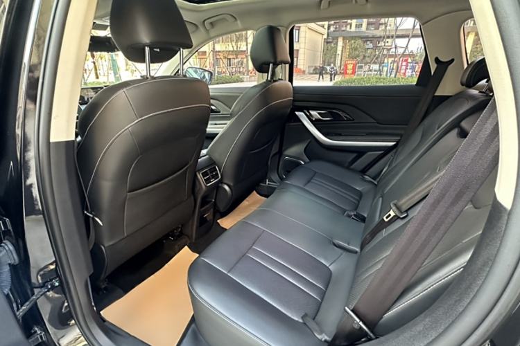 Used Zotye T500 2018 1.5T Automatic Luxury Model Interior 1